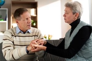 Signs When Your Loved One Requires Memory Care Support